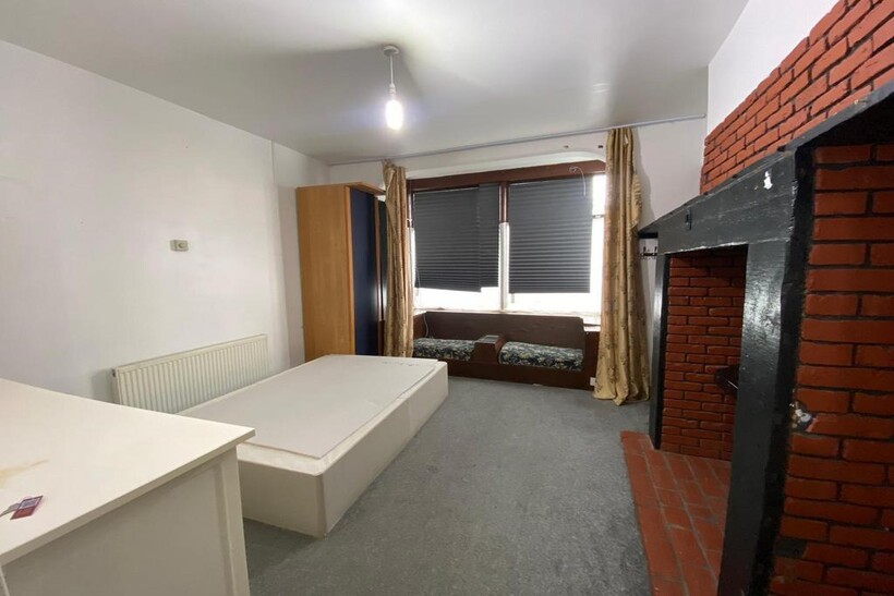 Hide Road, Harrow HA1 1 bed in a house share to rent - £785 pcm (£181 pw)