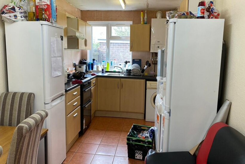 Roman Way, Birmingham B15 1 bed in a house share to rent - £525 pcm (£121 pw)