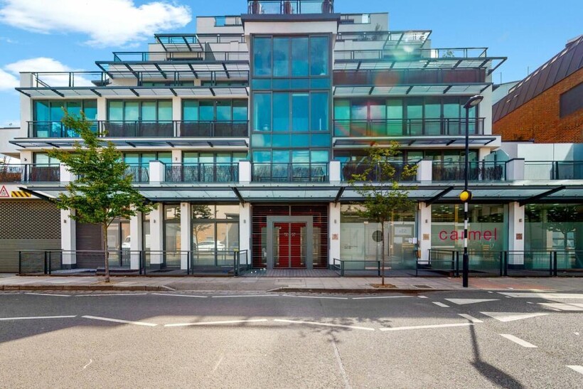 Holmes Road, Kentish Town NW5 4 bed apartment to rent - £11,496 pcm (£2,653 pw)