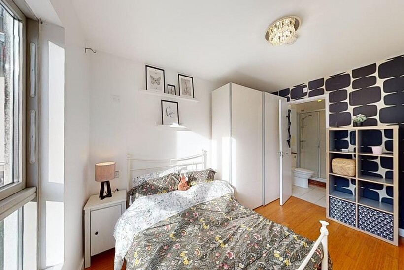 Greenwich, London, SE10 1 bed in a flat share to rent - £1,250 pcm (£288 pw)