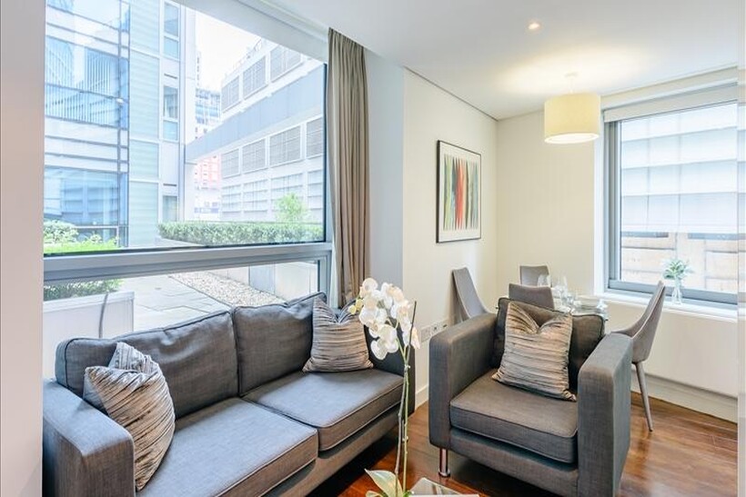 Merchant Square East, Paddington W2 3 bed flat to rent - £5,178 pcm (£1,195 pw)