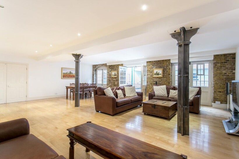 Dundee Court, 73 Wapping High Street... 2 bed apartment to rent - £4,225 pcm (£975 pw)