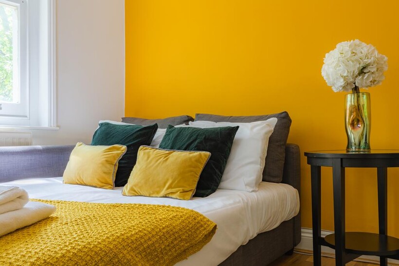 Sussex Gardens, London W2 2 bed apartment to rent - £3,033 pcm (£700 pw)