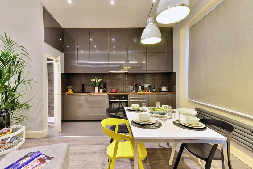 Linden Gardens, London W2 1 bed flat to rent - £3,662 pcm (£845 pw)