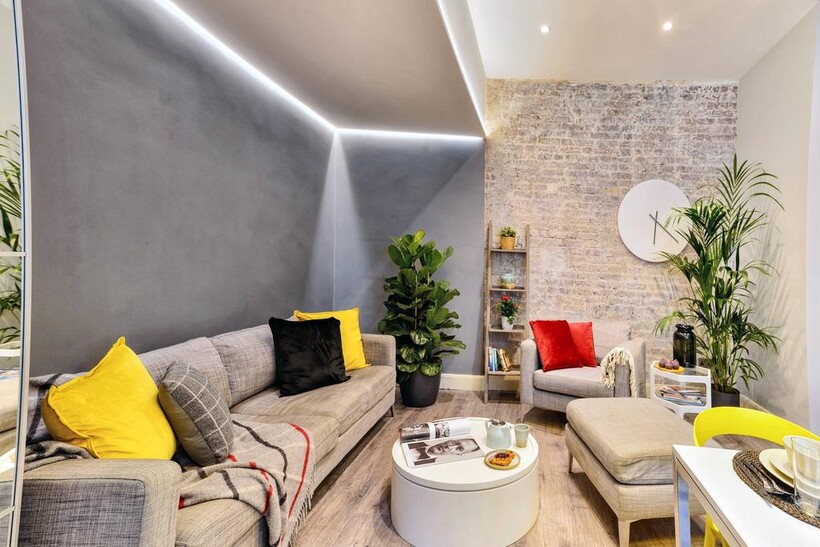 Linden Gardens, London W2 1 bed flat to rent - £3,662 pcm (£845 pw)