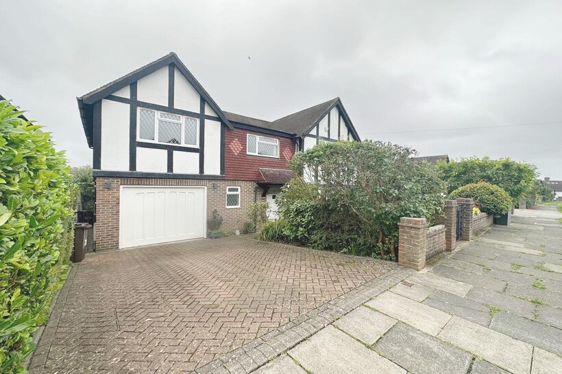 Brangwyn Avenue, Brighton BN1 5 bed detached house to rent - £3,250 pcm (£750 pw)