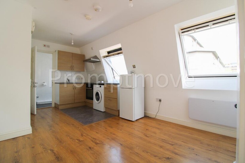 King Street Luton LU1 2DP 1 bed flat to rent - £900 pcm (£208 pw)