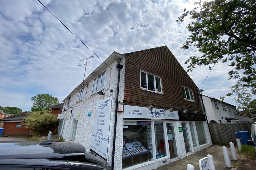 Fernbank Road, Ascot SL5 2 bed flat to rent - £1,300 pcm (£300 pw)