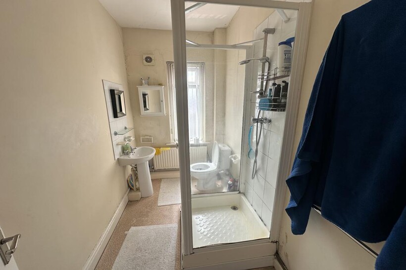 Nora Street,  Warrington, WA1 1 bed in a house share to rent - £550 pcm (£127 pw)
