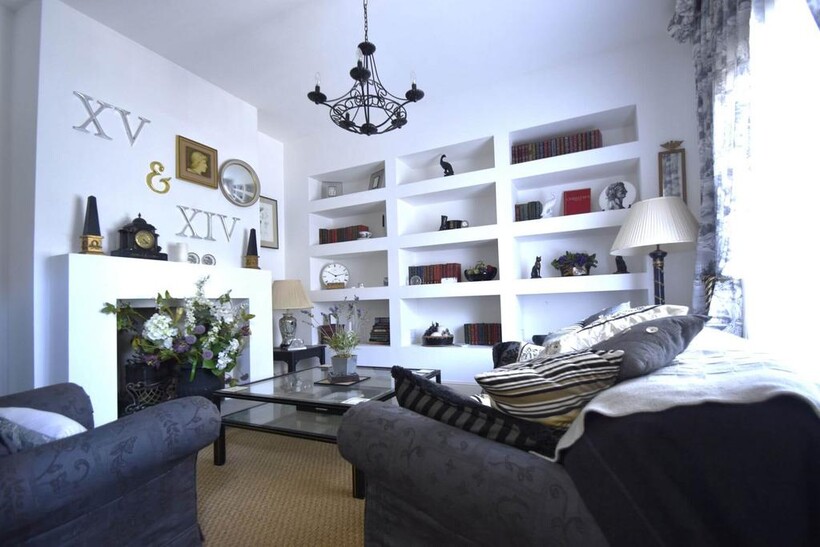 Carisbrooke Road, Newport PO30 5 bed townhouse to rent - £1,600 pcm (£369 pw)