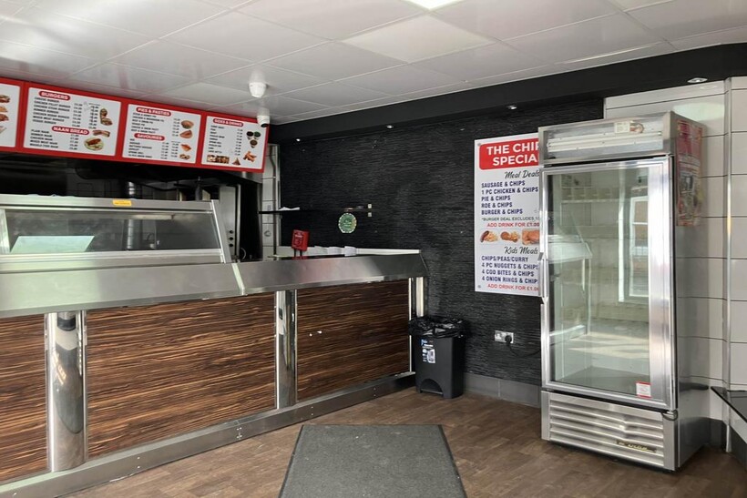 Westbourne Street, Walsall WS4 Retail property (high street) to rent - £800 pcm (£185 pw)