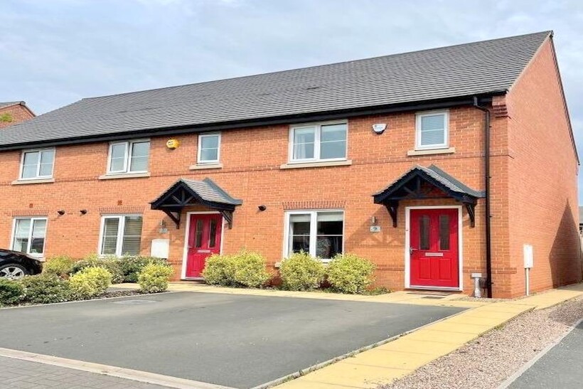 Warwick Close, Littleover DE23 3 bed semi-detached house to rent - £1,250 pcm (£288 pw)