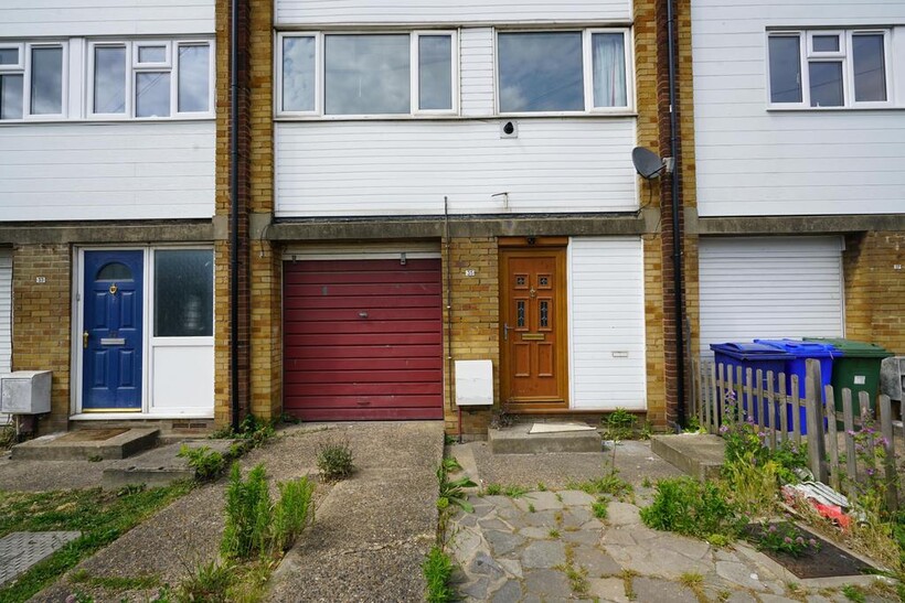 Leicester Road, Tilbury 5 bed house share to rent - £575 pcm (£133 pw)