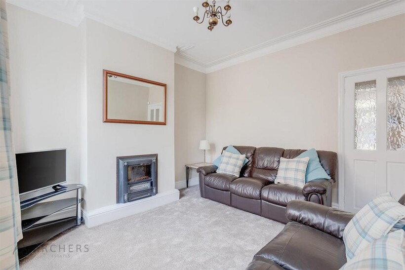 Tapton Bank, Crosspool, Sheffield 3 bed terraced house to rent - £1,100 pcm (£254 pw)