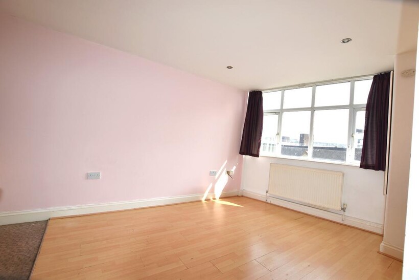 Guildford Street, Luton LU1 1 bed flat to rent - £875 pcm (£202 pw)