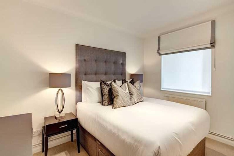 London SW3 2 bed apartment to rent - £3,900 pcm (£900 pw)