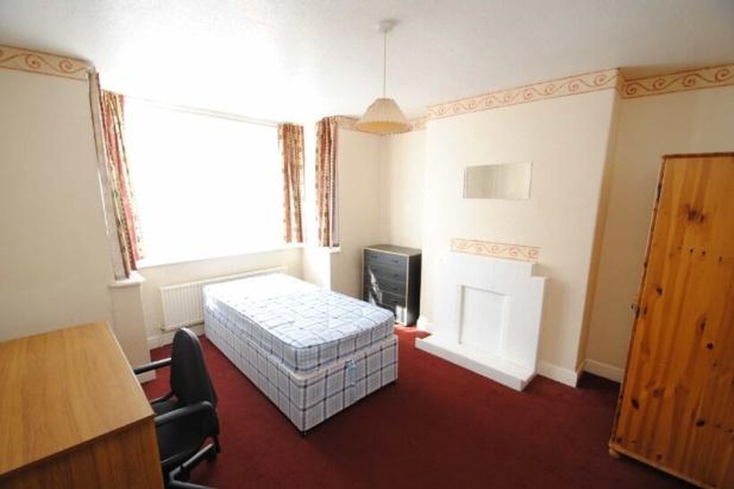 Mortimer Road, Filton, Bristol, Avon 4 bed terraced house to rent - £2,700 pcm (£623 pw)