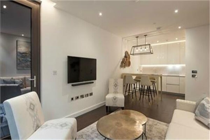 Ponton Road, The Residence, London, SW11 2 bed apartment to rent - £4,983 pcm (£1,150 pw)
