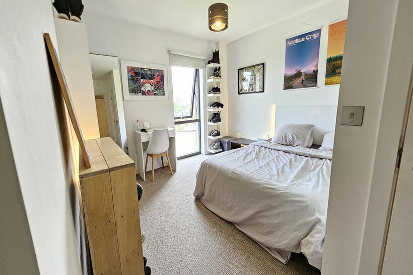 Cotall Street, London E14 3 bed flat to rent - £3,302 pcm (£762 pw)