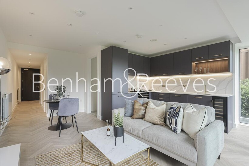 Brigadier Walk, Woolwich SE18 1 bed apartment to rent - £2,200 pcm (£508 pw)