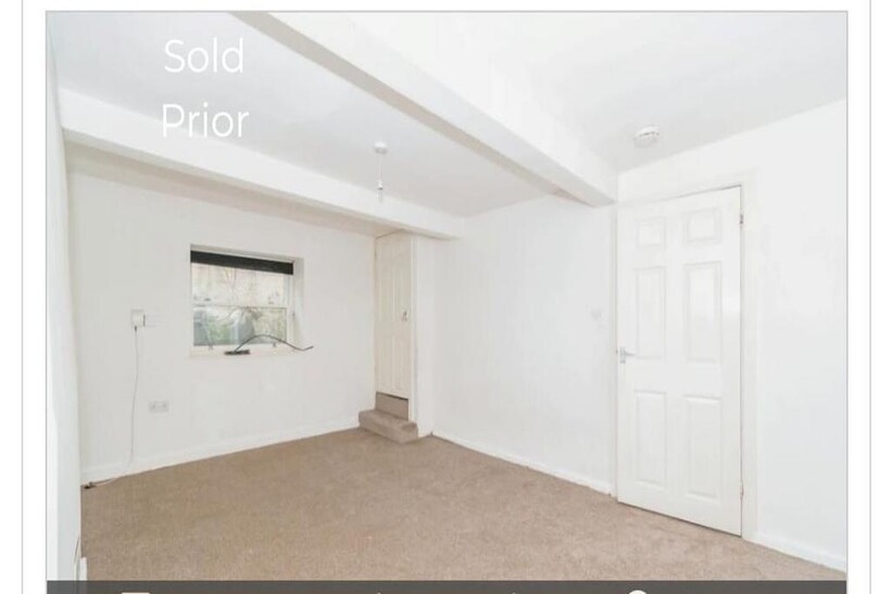 Toller Lane, Bradford, West... 2 bed cottage to rent - £800 pcm (£185 pw)