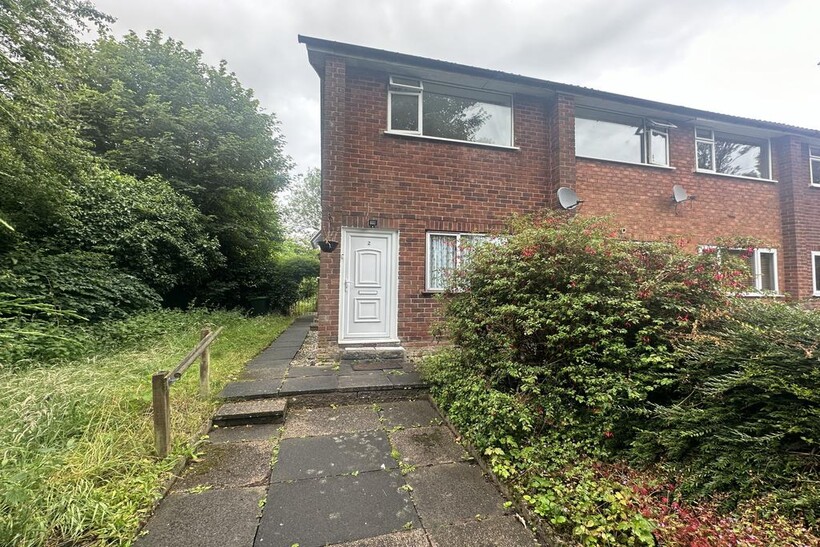  Oldbury, B68 2 bed maisonette to rent - £875 pcm (£202 pw)