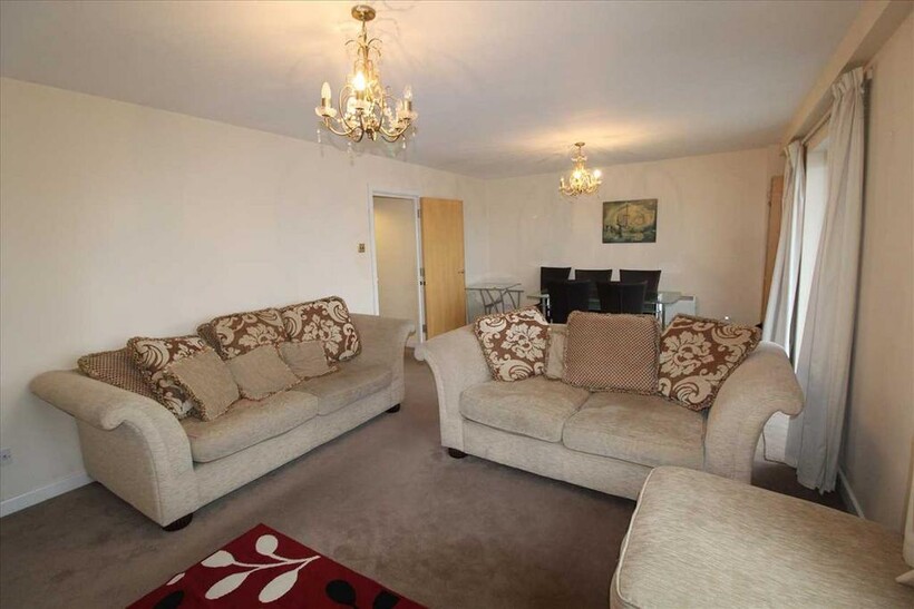 Neptune Square, Ipswich IP4 2 bed apartment to rent - £1,100 pcm (£254 pw)