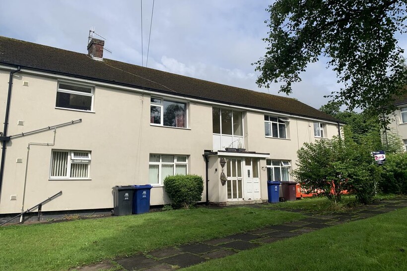 Browsholme Avenue, Burnley BB10 1 bed flat to rent - £450 pcm (£104 pw)