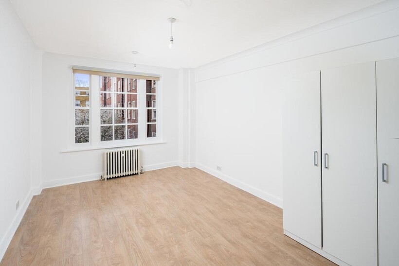 Edgware Road, London W2 2 bed flat to rent - £2,500 pcm (£577 pw)