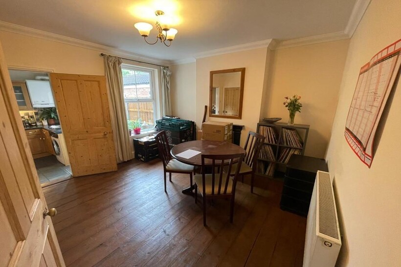 Darwin Road, Ipswich IP4 3 bed semi-detached house to rent - £1,100 pcm (£254 pw)