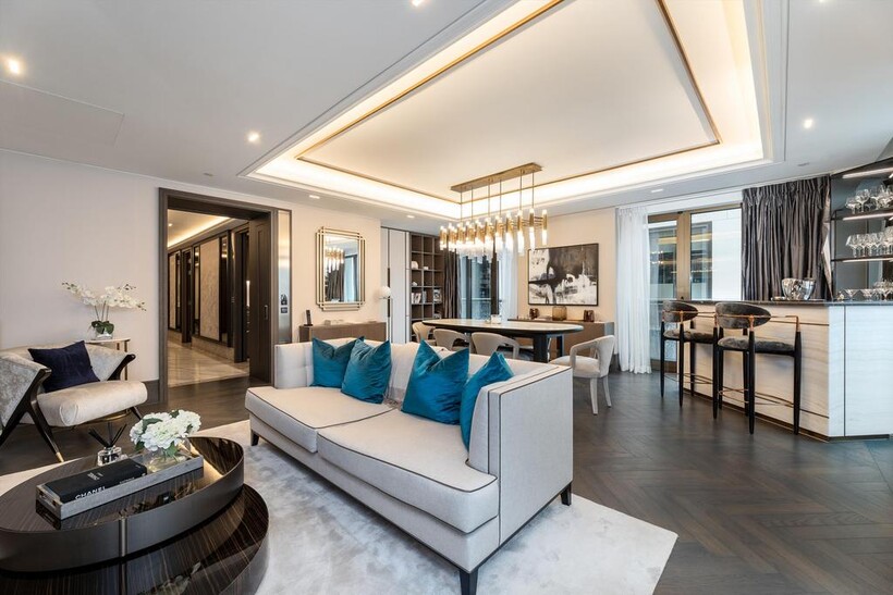 Clarges, Ashburton Place, Mayfair... 2 bed flat to rent - £28,167 pcm (£6,500 pw)