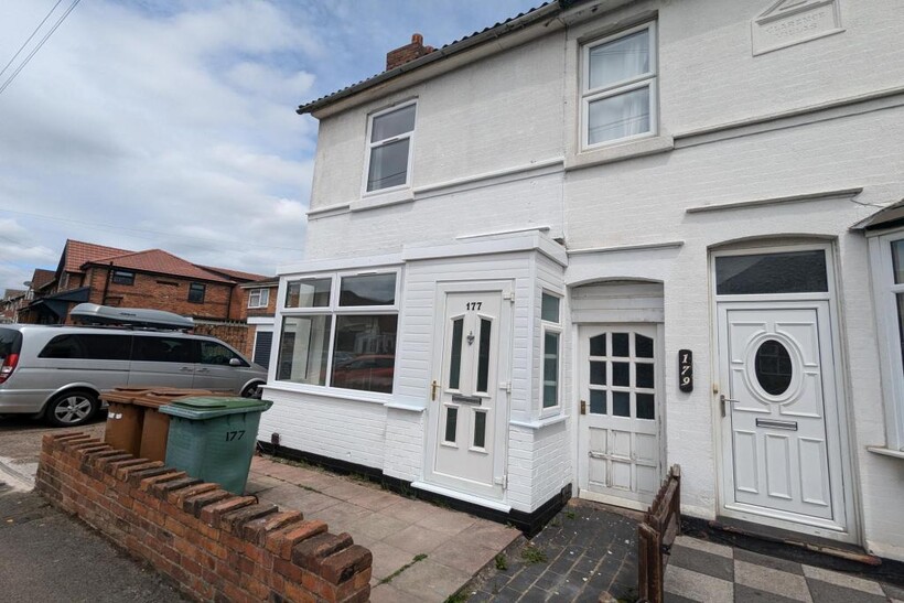 Lord Street, Walsall WS1 3 bed end of terrace house to rent - £950 pcm (£219 pw)