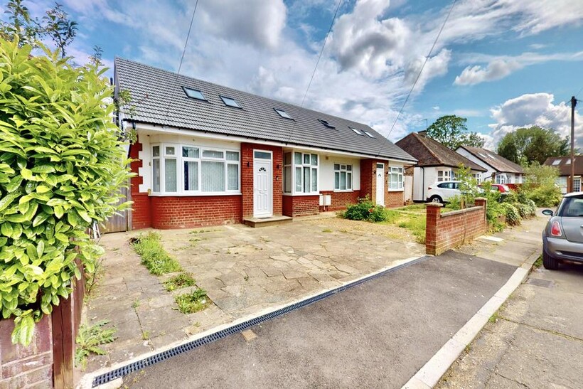 Randon Close, Harrow HA2 1 bed in a house share to rent - £845 pcm (£195 pw)