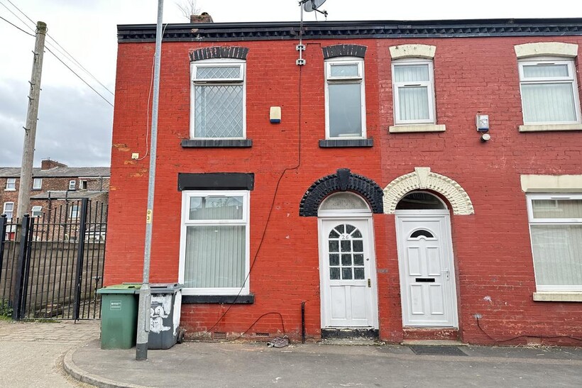 Allingham Street, Manchester, M13 3 bed terraced house to rent - £1,295 pcm (£299 pw)