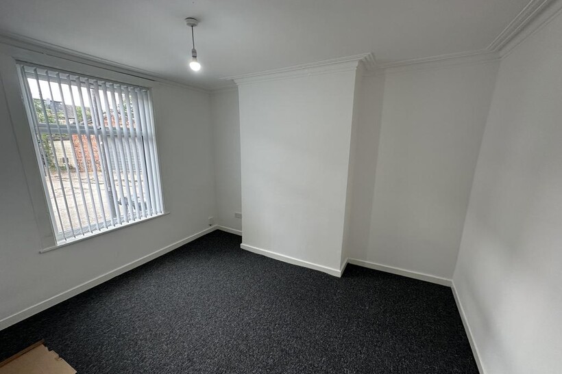 Allingham Street, Manchester, M13 3 bed terraced house to rent - £1,295 pcm (£299 pw)