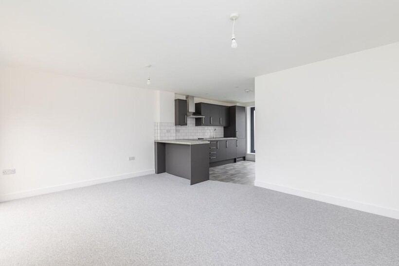 Elder Place, Brighton BN1 2 bed flat to rent - £1,495 pcm (£345 pw)
