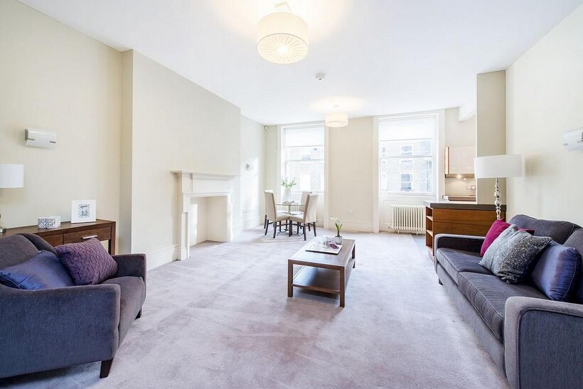Upper Wimpole Street, Marylebone... 1 bed flat to rent - £3,250 pcm (£750 pw)