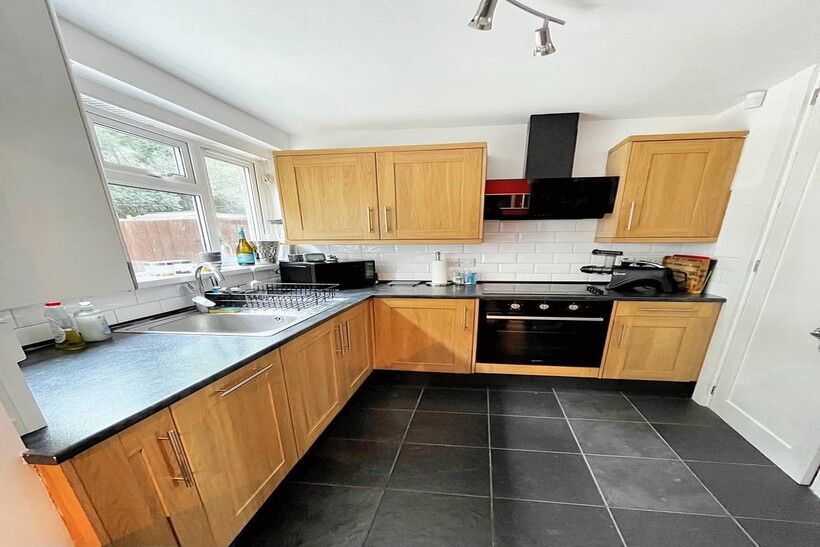 Flintmill Crescent, London SE3 3 bed maisonette to rent - £2,000 pcm (£462 pw)