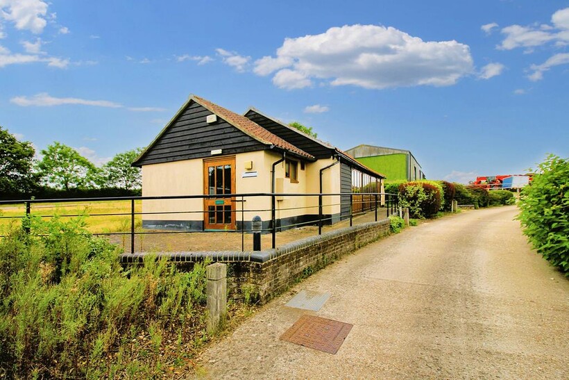 Station Lane, Hethersett NR9 Property to rent - £1,200 pcm (£277 pw)