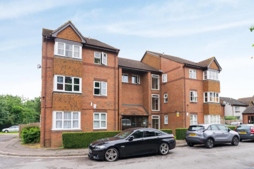 West Drayton UB7 1 bed apartment to rent - £1,400 pcm (£323 pw)