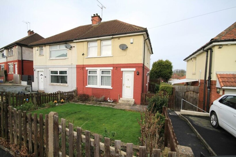 Bowness Avenue, Bradford, West... 2 bed semi-detached house to rent - £875 pcm (£202 pw)