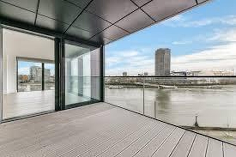 Albert Embankment, London SE1 3 bed apartment to rent - £4,767 pcm (£1,100 pw)