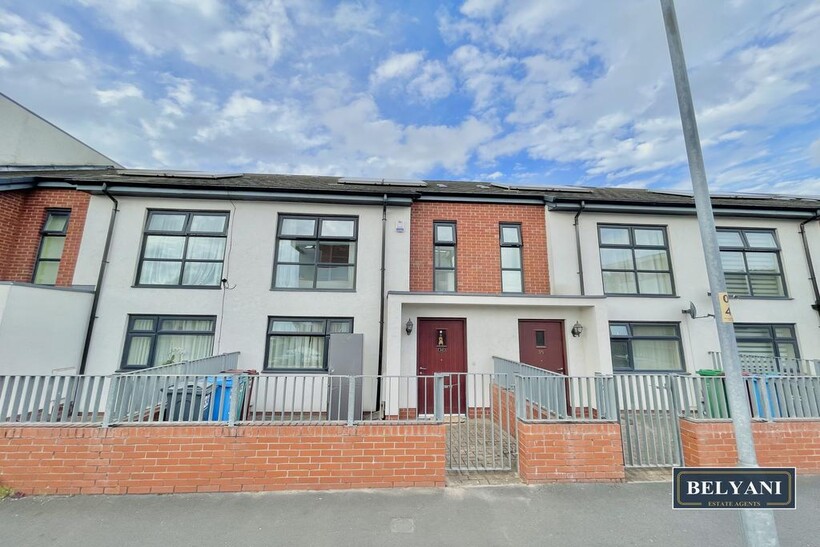 Bilsborrow Road, Manchester M14 3 bed house to rent - £1,450 pcm (£335 pw)