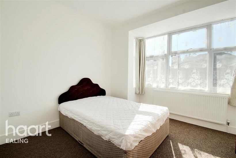Hinton Road, UB8 House share to rent - £950 pcm (£219 pw)