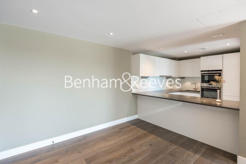 Regatta Lane, Hammersmith W6 2 bed apartment to rent - £4,500 pcm (£1,038 pw)