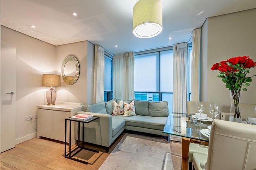 Merchant Square East, London W2 3 bed flat to rent - £5,178 pcm (£1,195 pw)