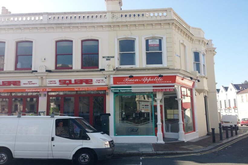 Western Road, Hove BN3 2 bed flat to rent - £1,495 pcm (£345 pw)