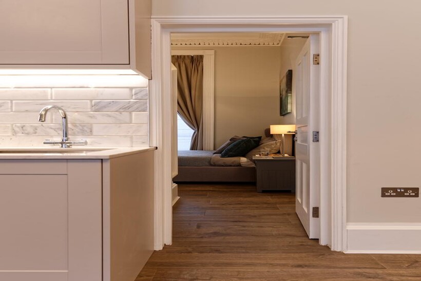 York Street, London W1H 1 bed flat to rent - £4,095 pcm (£945 pw)