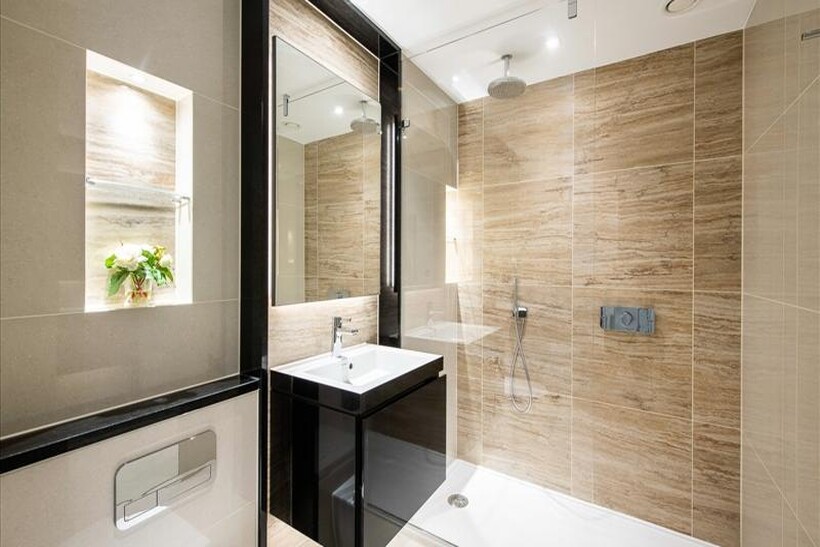 Edgware Road, London W2 2 bed apartment to rent - £7,796 pcm (£1,799 pw)