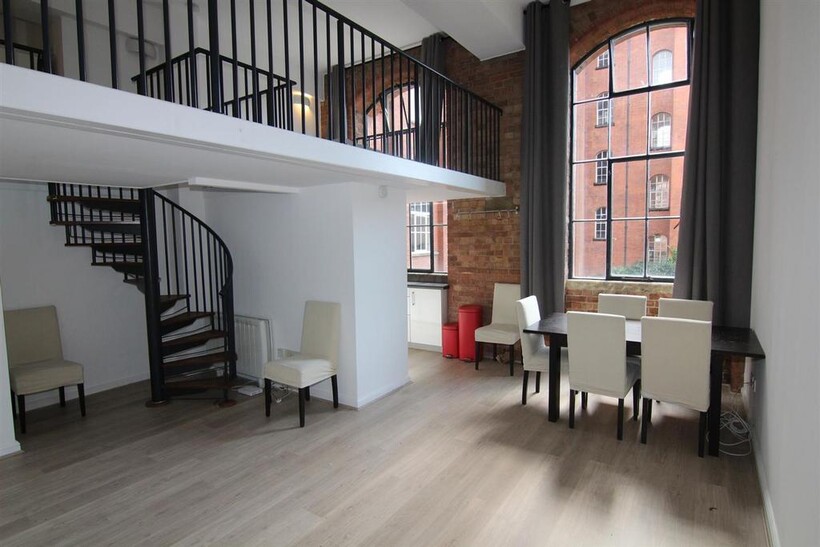 Fairfield Road, Bow Quarter, E3 2 bed apartment to rent - £2,400 pcm (£554 pw)